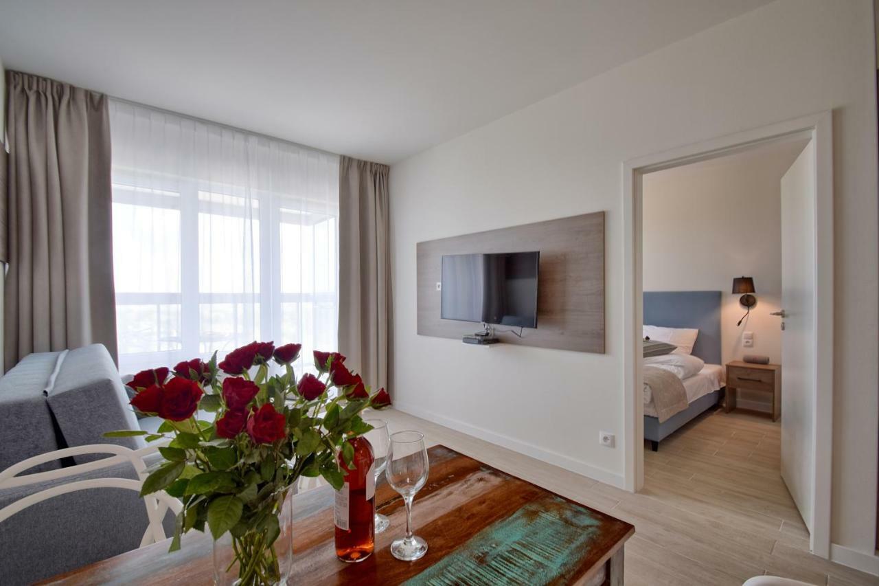 Apartamenty Onyx Seaview By Rent Like Home Miedzyzdroje Exterior foto